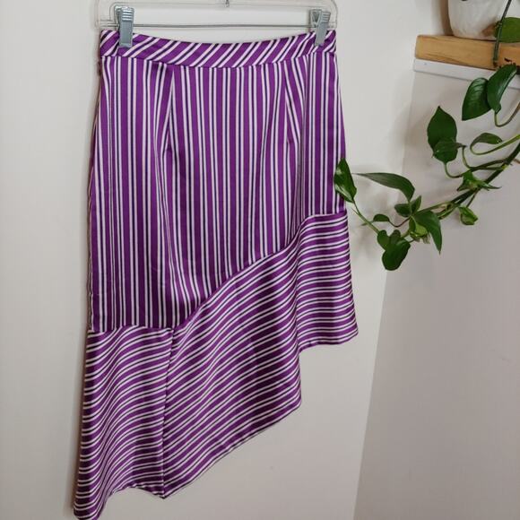 Banana Republic Asymmetrical Skirt, 2P - Picture 2 of 7